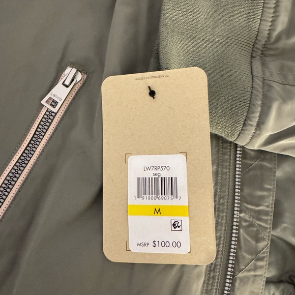 LEVIS women’s bomber jacket - olive green - Picture 7 of 7